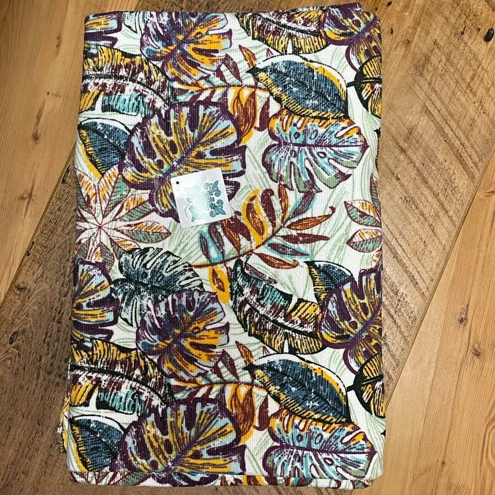 Shake Your Palm Palms Beach Towel